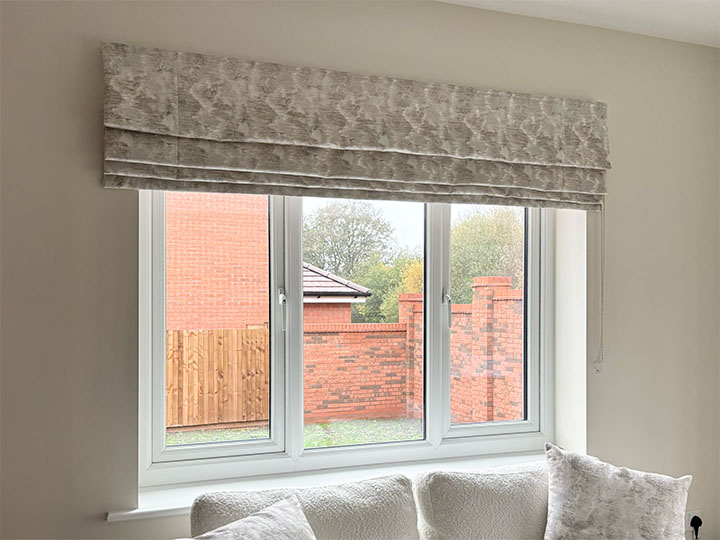 Blinds and curtains installation services delivered nationwide for large-scale residential and new build projects.