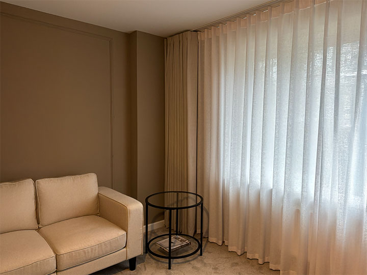 Blinds and curtains installation services delivered nationwide for large-scale residential and new build projects.