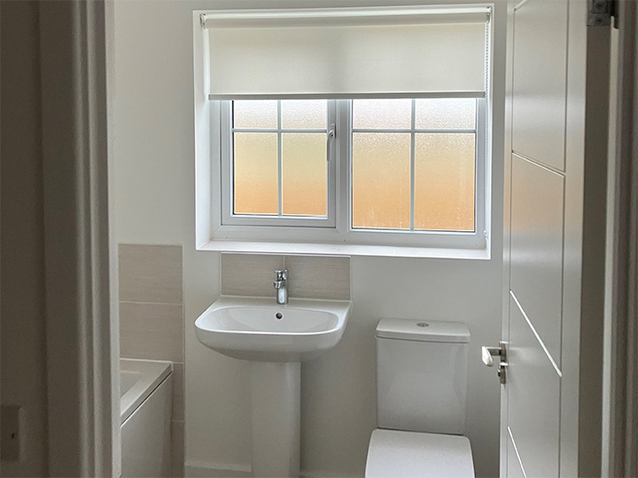 Build to rent interiors for large-scale private rental schemes, delivering flooring, lighting and window dressings nationwide.